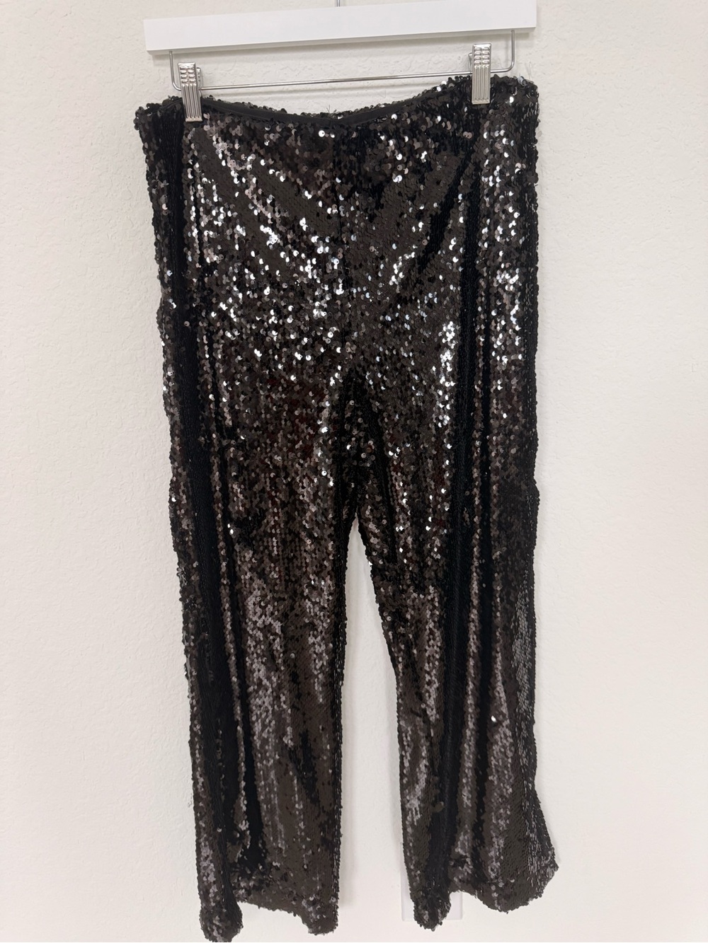 House of Harlow 1960 Black Sequin cropped trouser